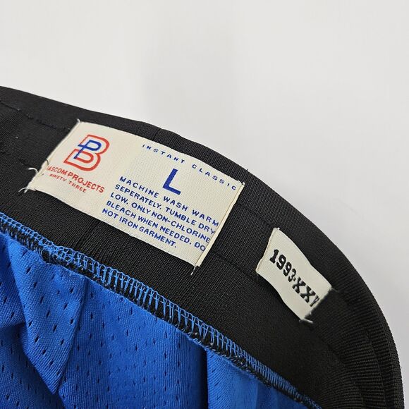 Bascom Projects‎ Shorts Mens Large 1993 XXV Basketball White Blue Pin Stripe - Picture 12 of 13